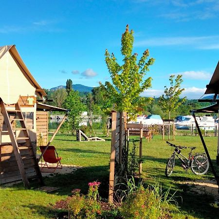 Virignin Les Lodges De La Viarhona - Tentes Lodges מראה חיצוני תמונה