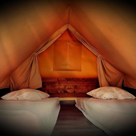 Virignin Les Lodges De La Viarhona - Tentes Lodges מראה חיצוני תמונה