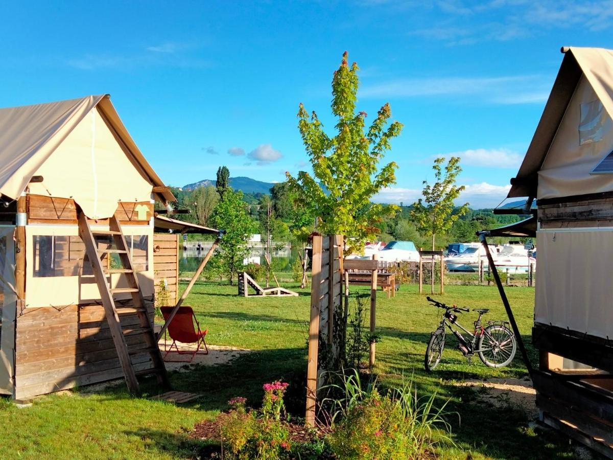 Virignin Les Lodges De La Viarhona - Tentes Lodges מראה חיצוני תמונה
